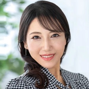 시라이시 요시에