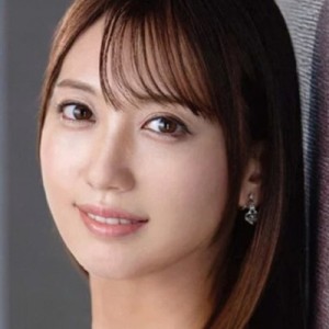 아카사카 치즈루