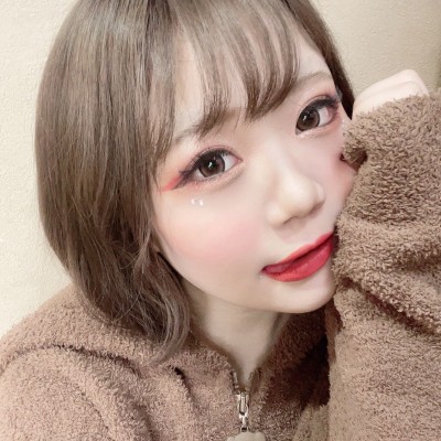 타카하시 리호 avloom
