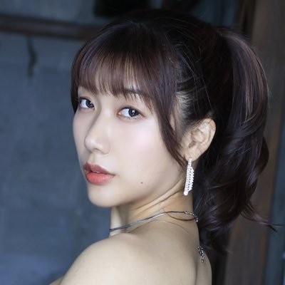 하나미야 쿄코 avloom